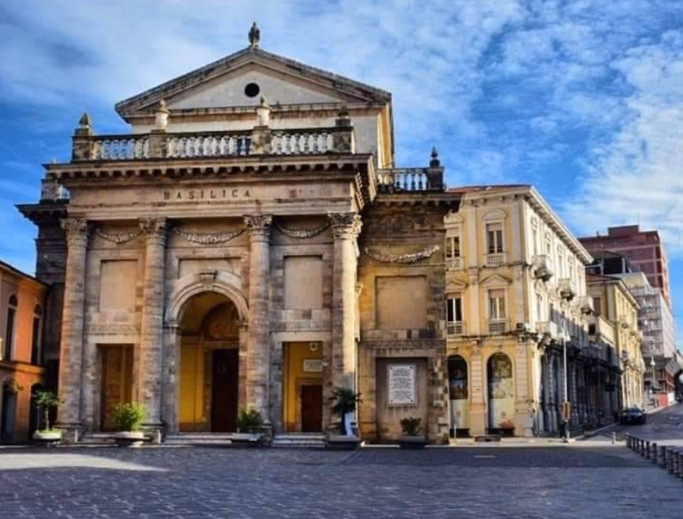 Cattedrale Madonna del Ponte